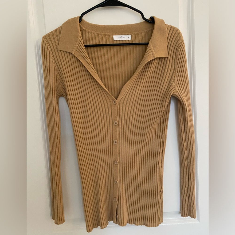 DISSH Button Up Sweater Shirt